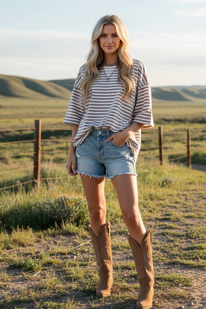 STRIPED OVERSIZED SHORT SLEEVE TOP