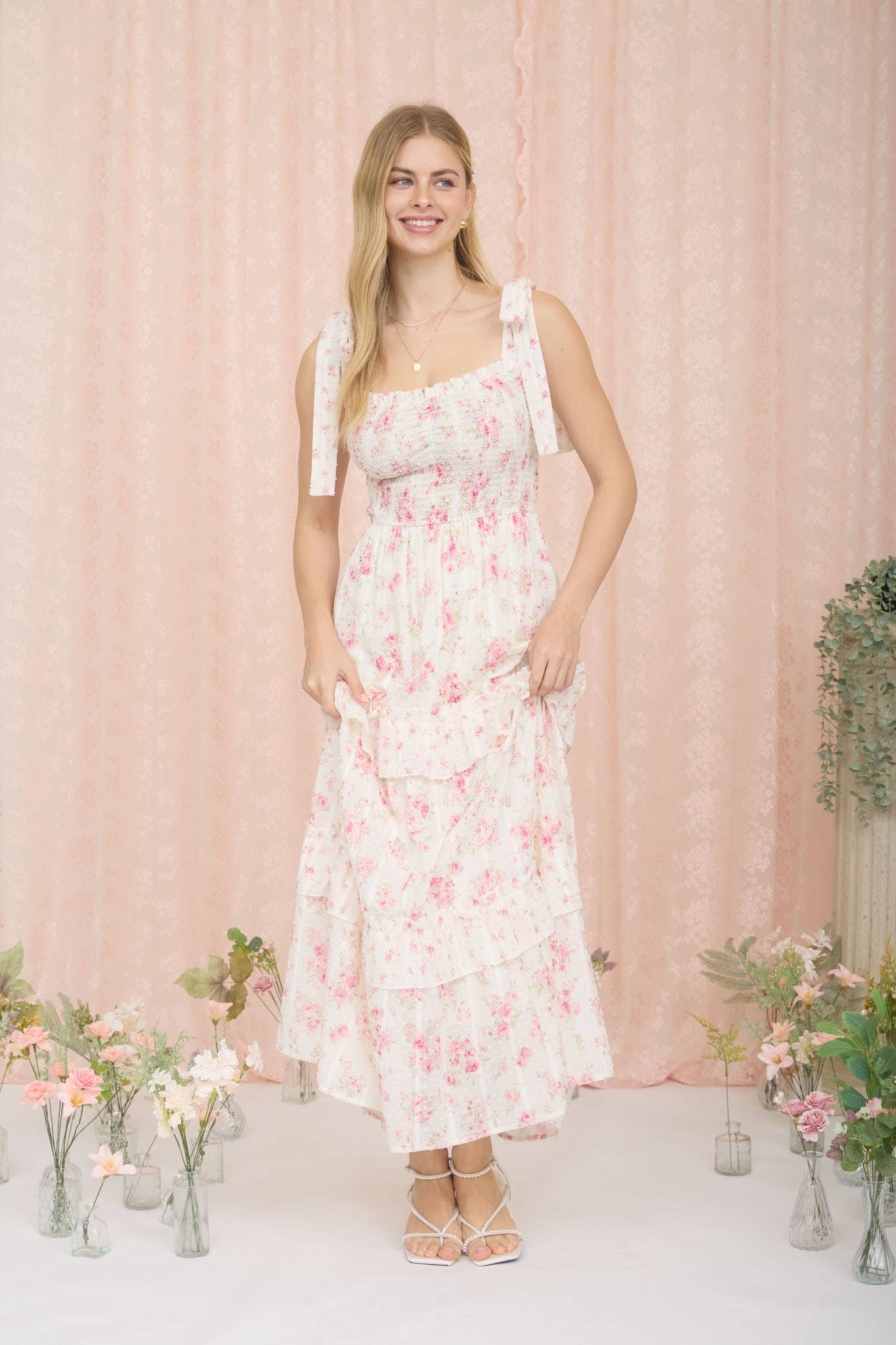 FLORAL SWEETHEART SMOCKED RUFFLE DETAIL MIDI DRESS