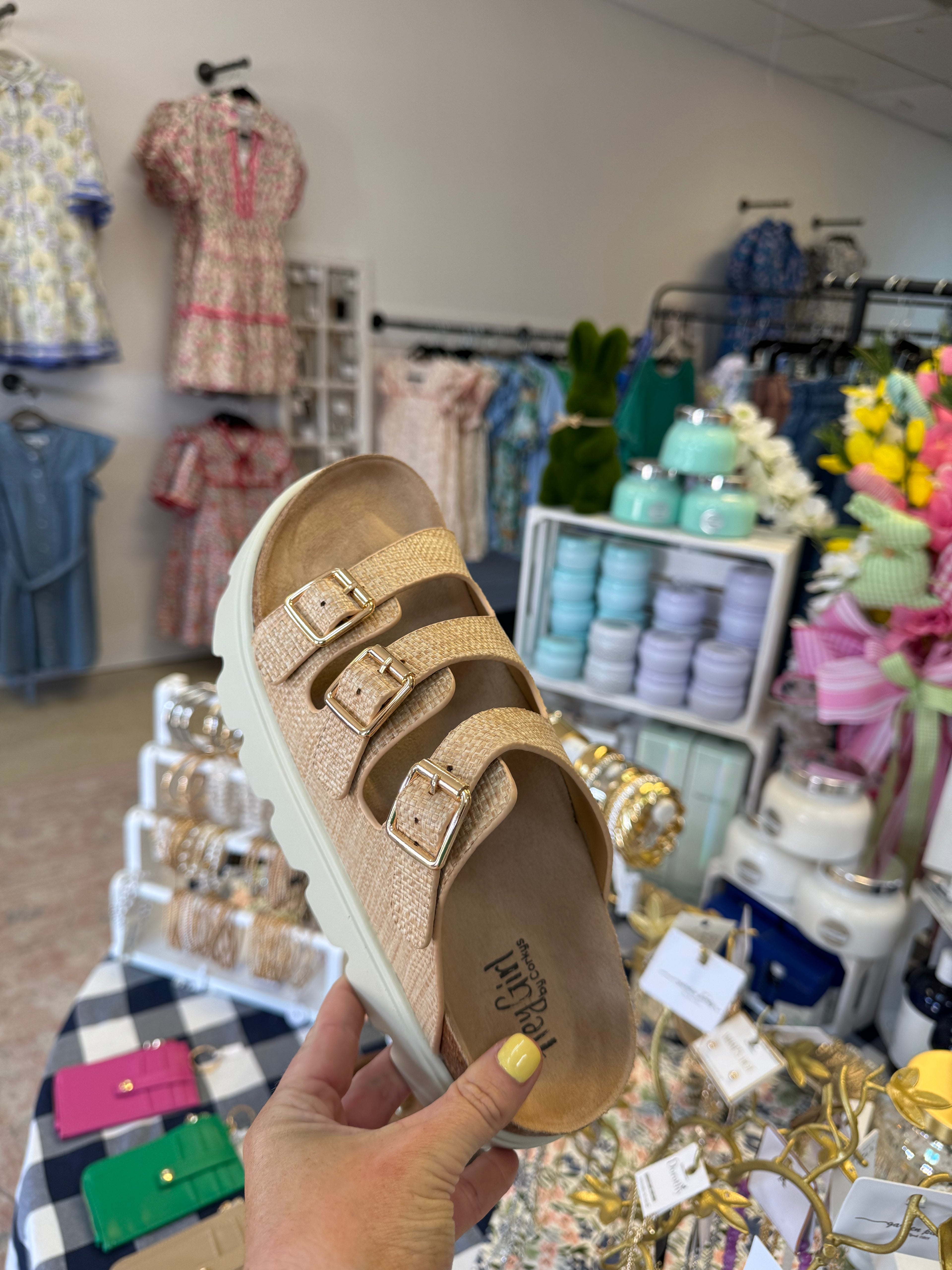 Raffia Shoe
