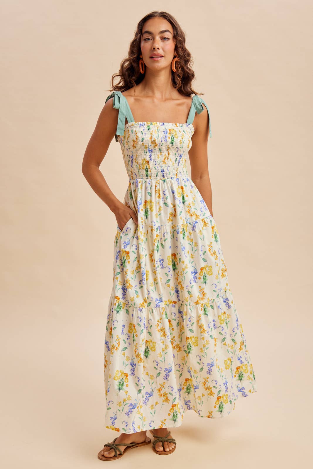 SMOCKED FLORAL MAXI DRESS
