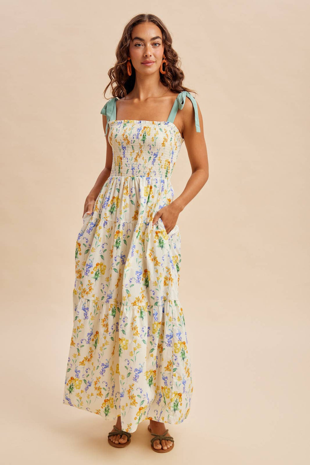 SMOCKED FLORAL MAXI DRESS